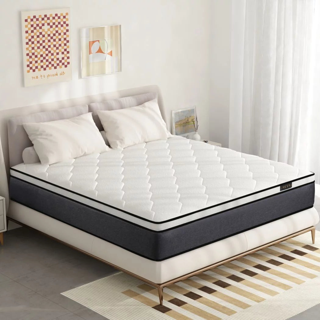 Queen Gel Memory Foam Spring Hybrid Mattress S61566