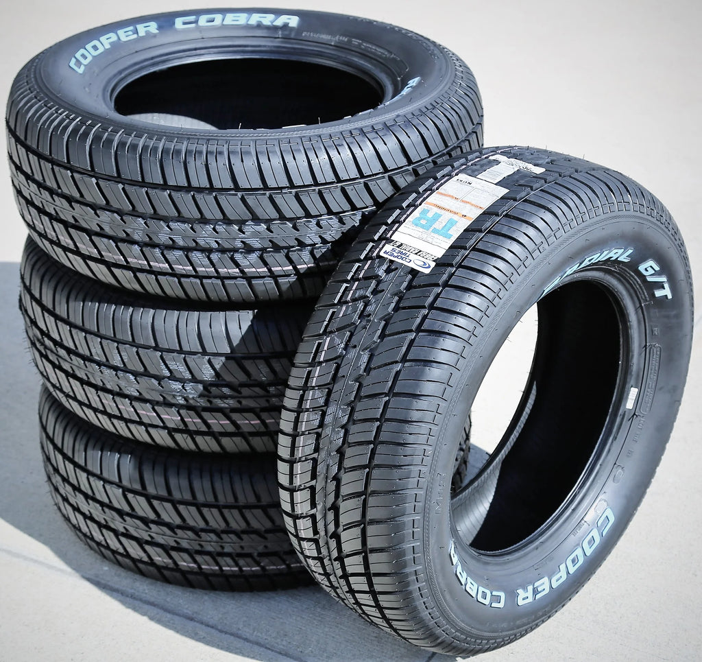 Set of 4 235/70R15 102T All Season Tires G257042
