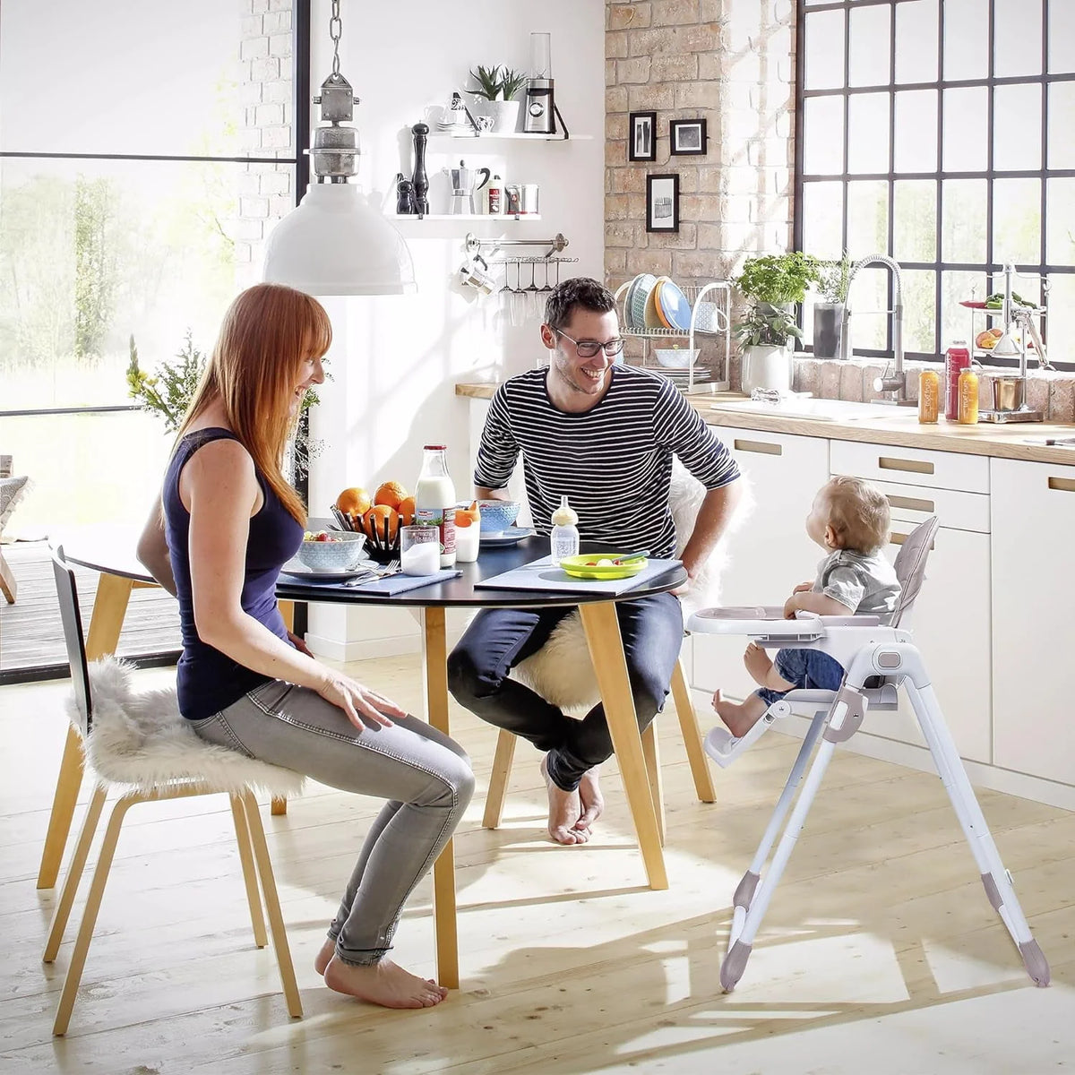 Portable Folding Highchair with Adjustable Height, Removable Tray, Gray E55942