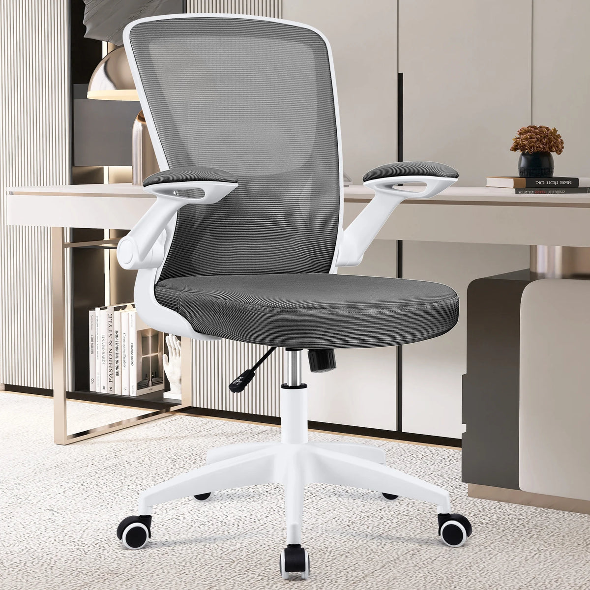 Black Ergonomic Mesh Office Chair with Lumbar Support I3851