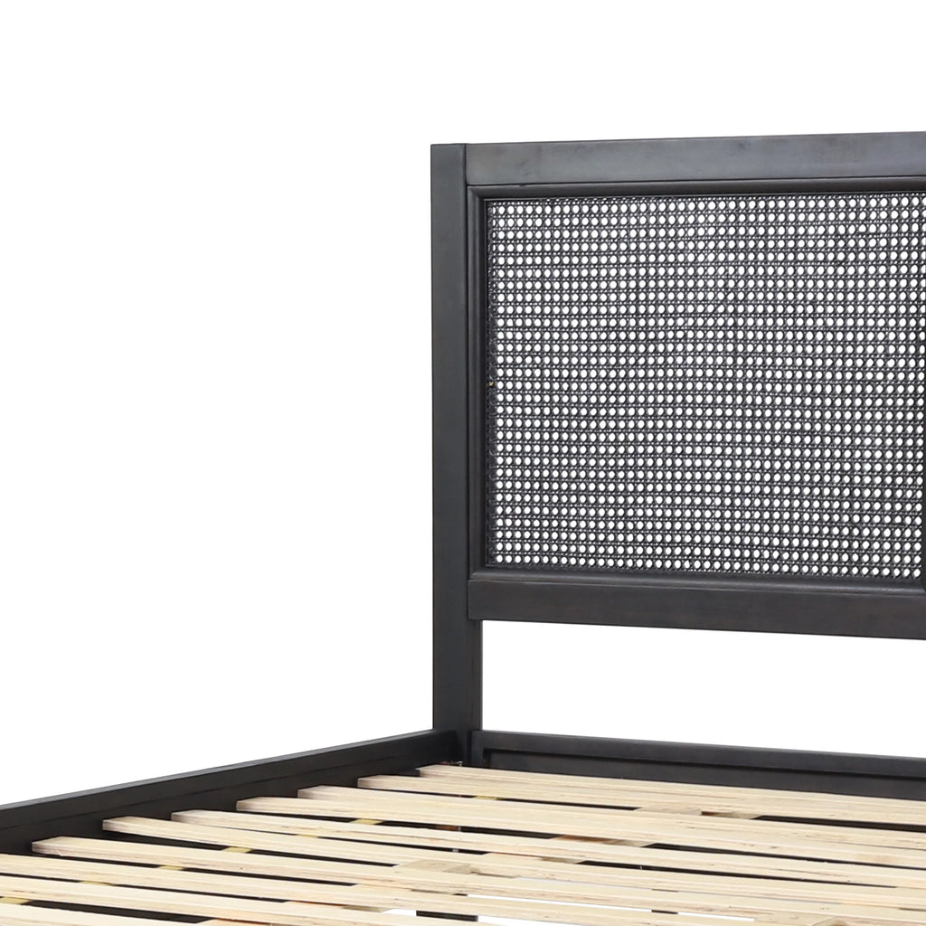 Acacia Wood and Rattan Queen Bed S421015