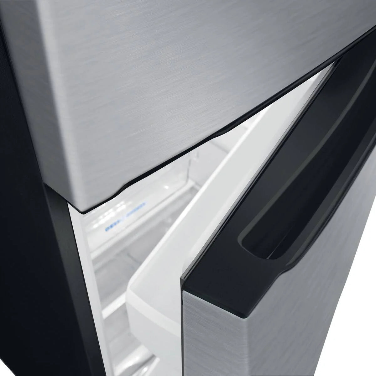 Stainless Steel Top Freezer Refrigerator I3591