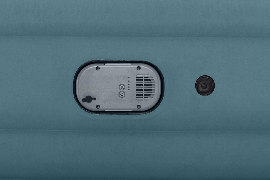 Queen Air Mattress with Rechargeable Pump W314007