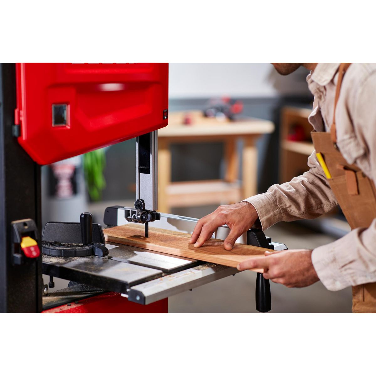 14 in. Stationary Wood Cutting Band Saw F73928