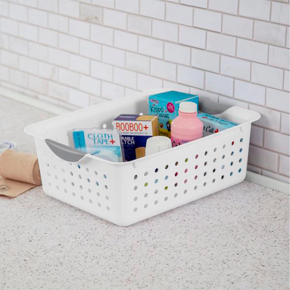 Medium White Plastic Storage Organizer Basket, 6 Pack N986