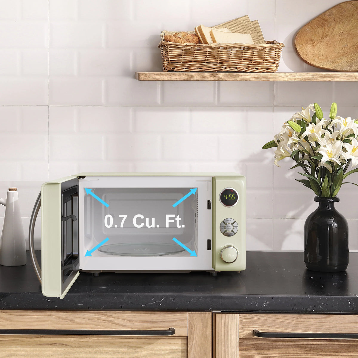 0.7 Cu ft 700 Watts Blue Retro Countertop Microwave Oven U1858