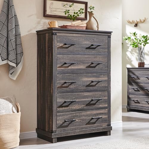 8 Drawer Wood Dresser I885