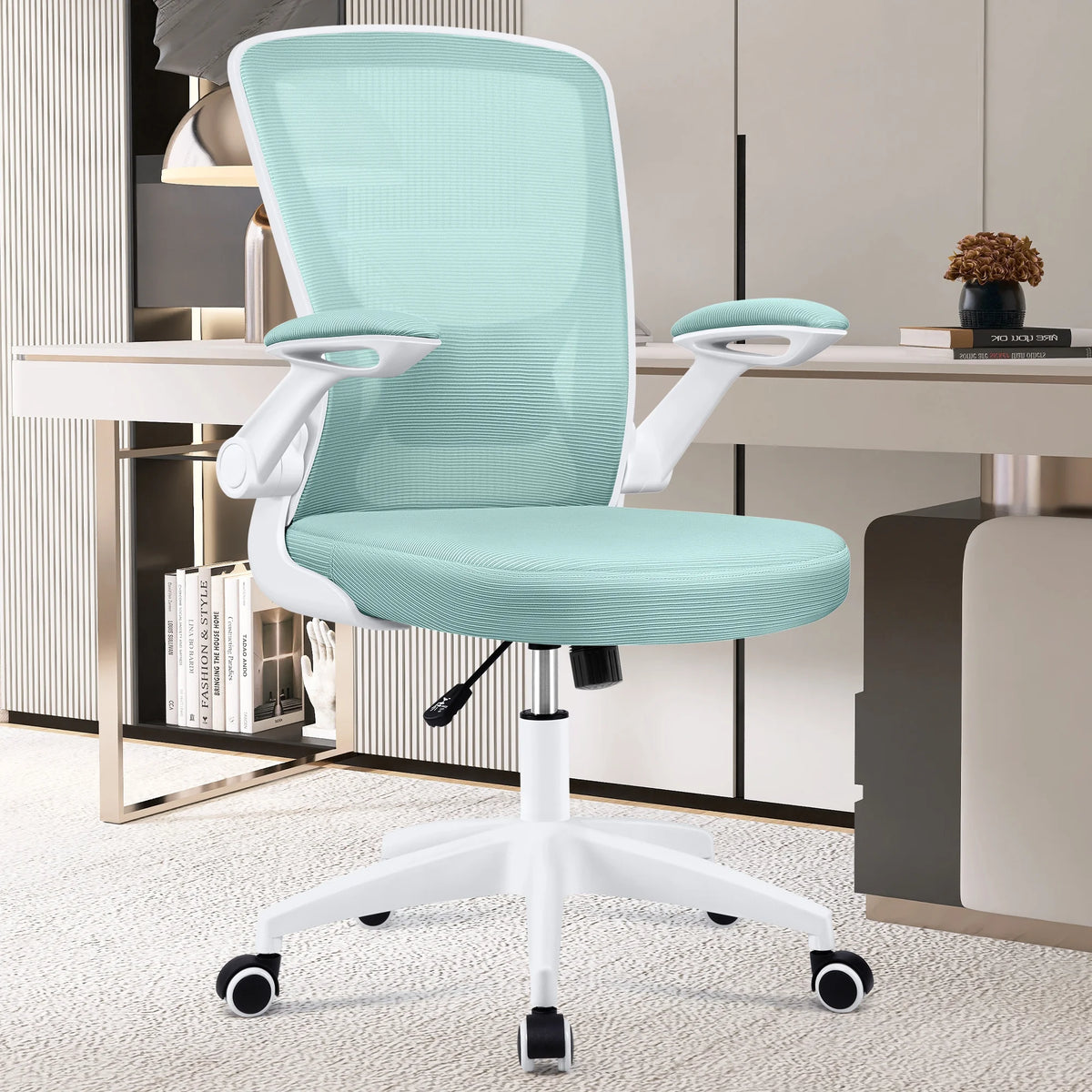 Black Ergonomic Mesh Office Chair with Lumbar Support I3851