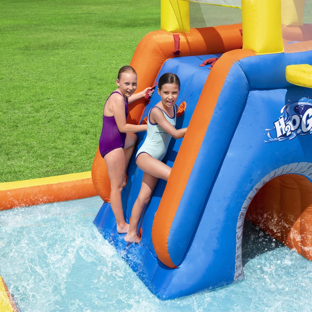 18' x 16.5' x 8.6' Inflatable Water Park G479