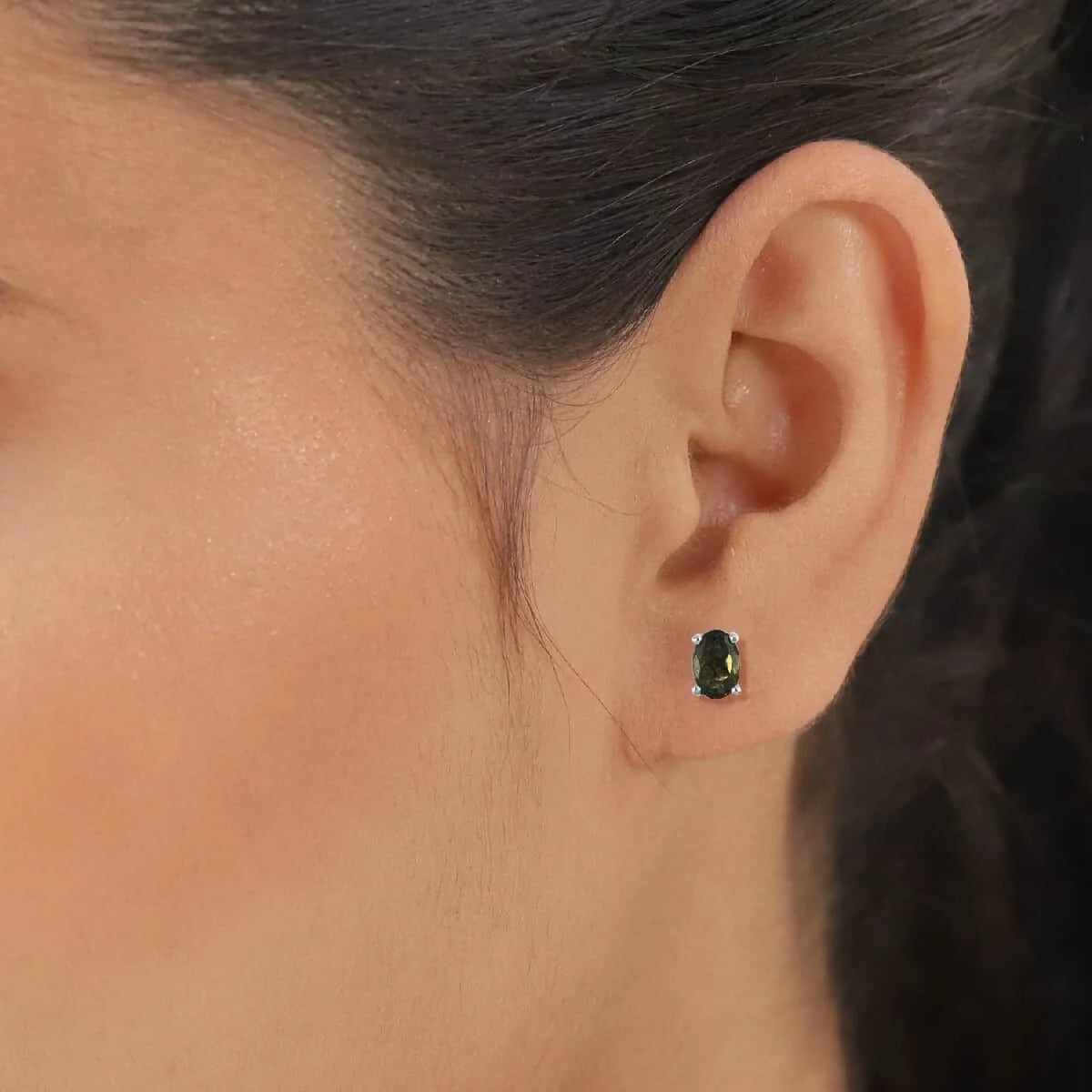 Green Moldavite Stud Earrings 925 Sterling Silver L63359