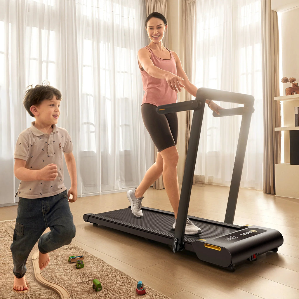 Folding Treadmill with 5% Incline 265lbs Weight Capacity Q867377