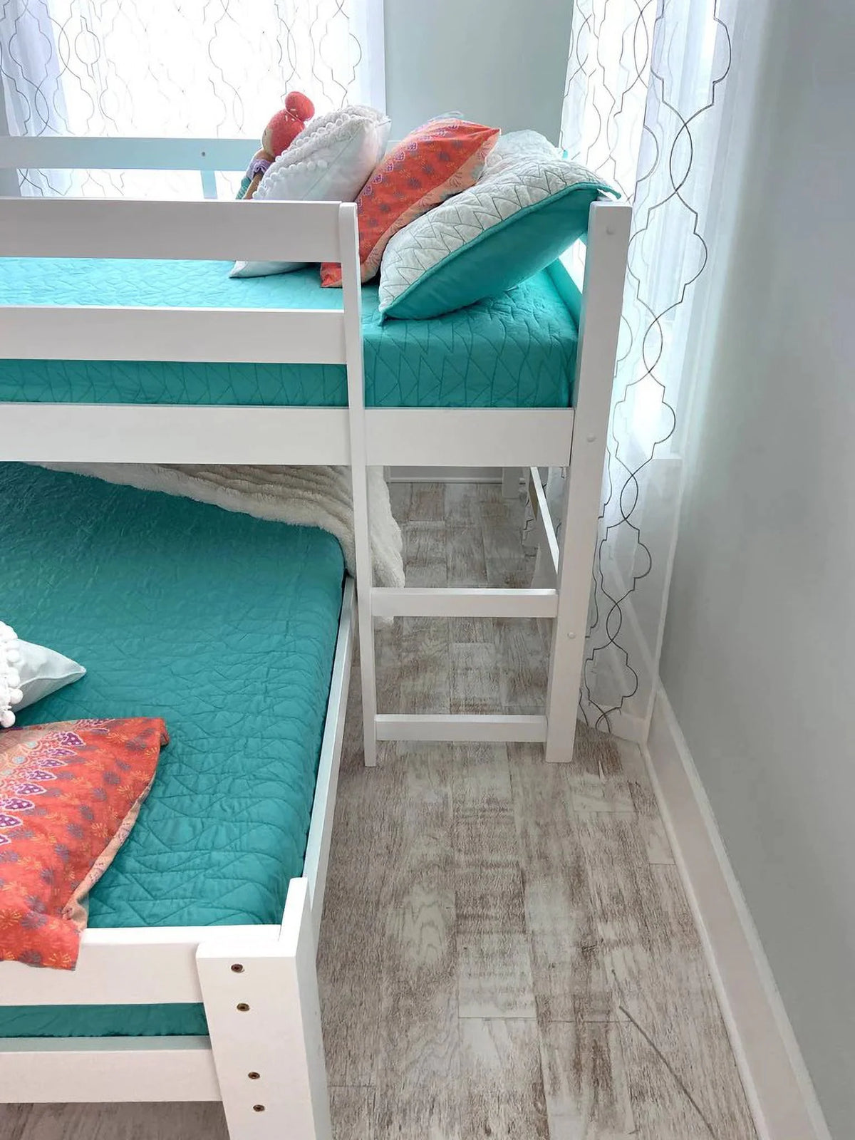 Full over Twin Bunk Bed with Slide Q76093