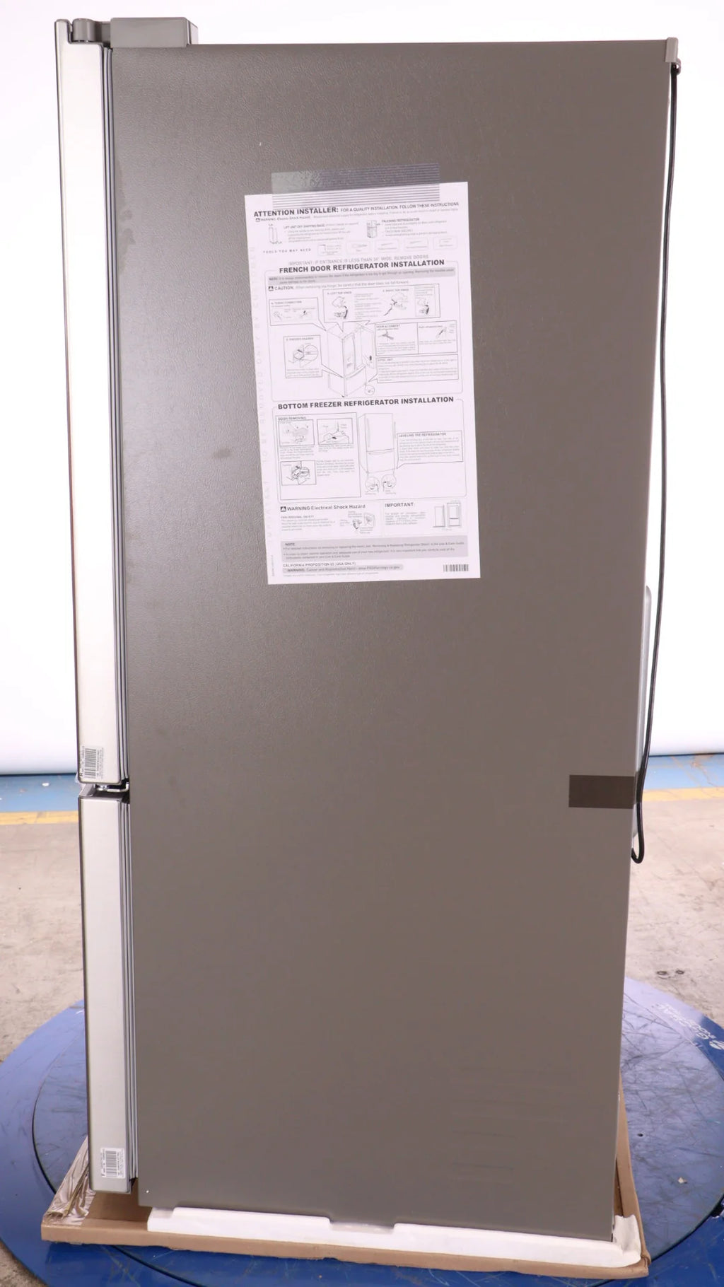 33 IN. 26 CU. FT. Stainless Steel Bottom Freezer Refrigerator P11069